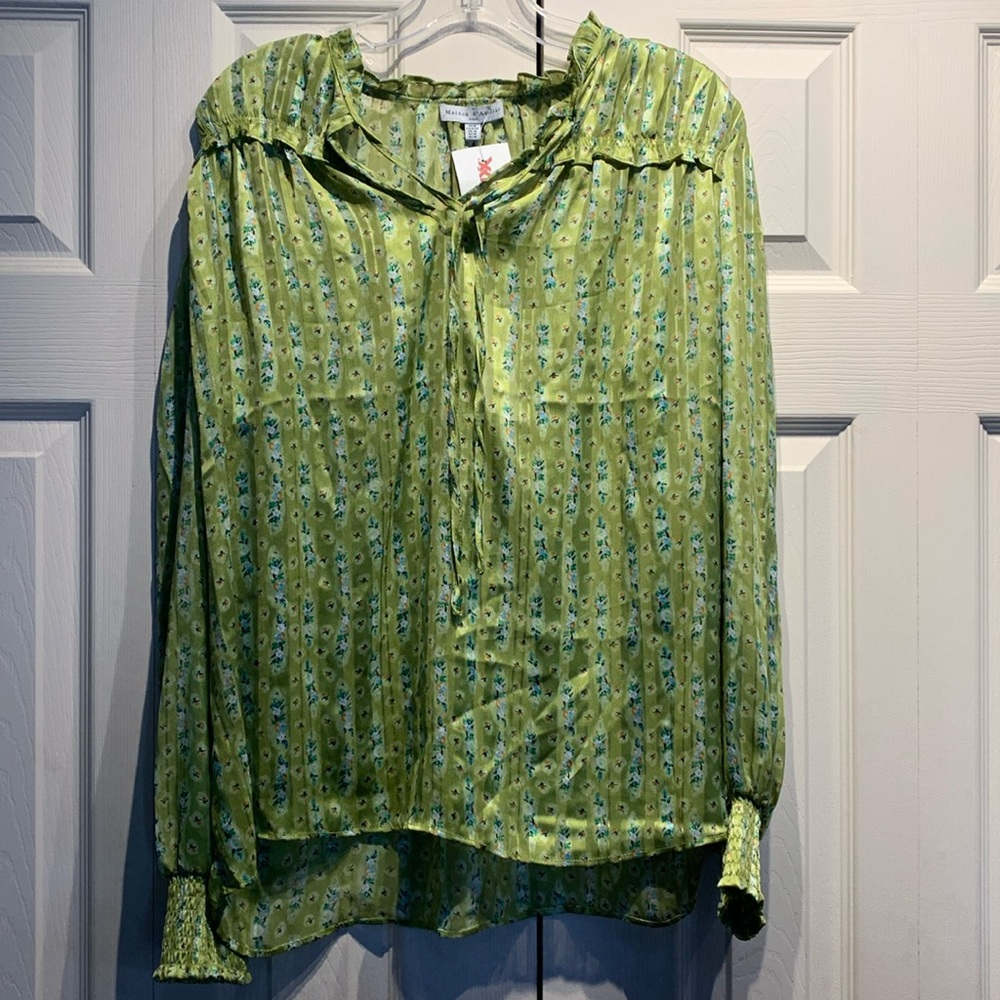 NWT Maison d’Amelie Blouse size Medium. Sheer, tie neck, gathered cuff